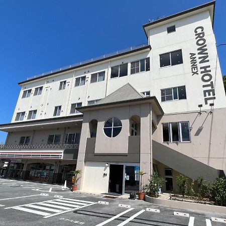 Crown Hotel Okinawa Annex Buitenkant foto