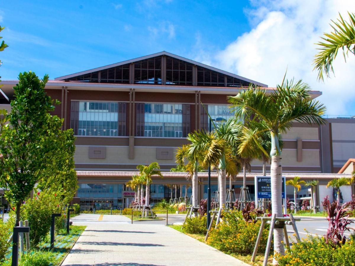 Crown Hotel Okinawa Annex Buitenkant foto
