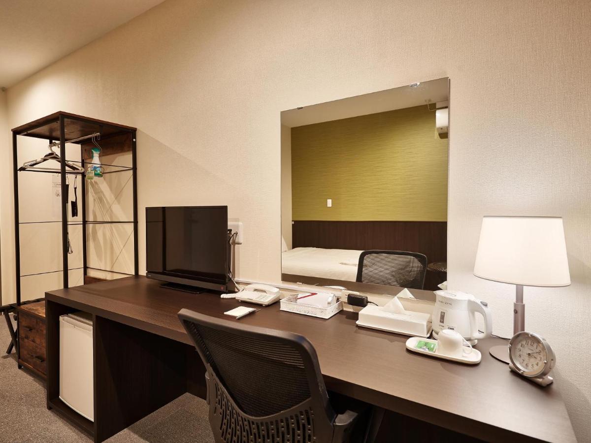 Crown Hotel Okinawa Annex Buitenkant foto